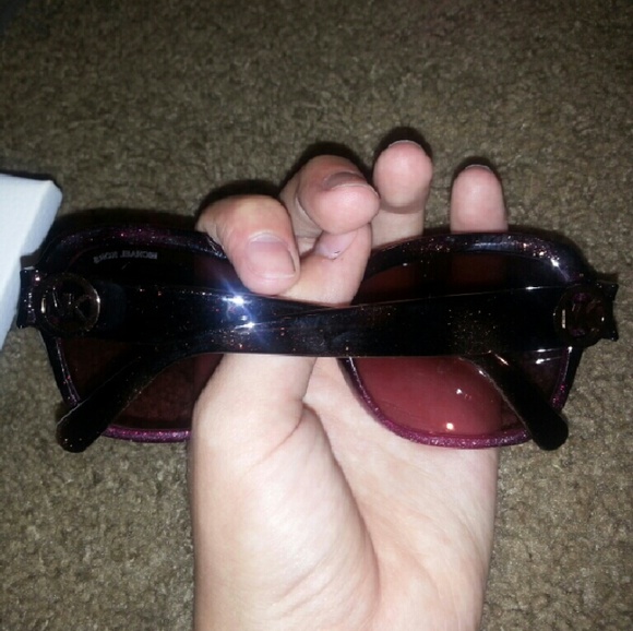 Michael Kors Tabitha ||| Sunglass - Picture 4 of 4