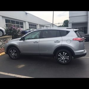 Meet your Posher, Michele