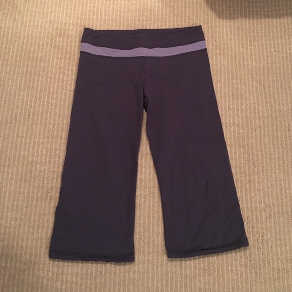 Purple Lululemon cropped workout pants