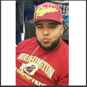 Meet your Posher, Tom