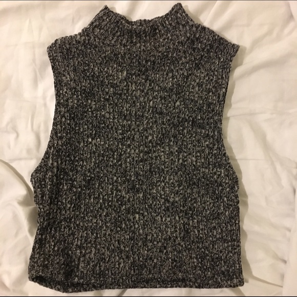 Urban Outfitters Mock Neck Crop Top