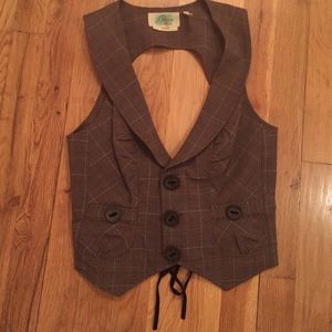 Beautiful Guess Vest