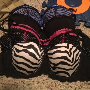 Set of 4 bras