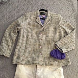 Fully lined cotton blend blazer