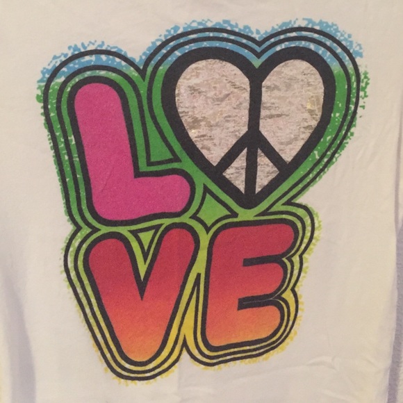 SOLD-Cute Graphic Tee Shirt Small Medium - Picture 2 of 4