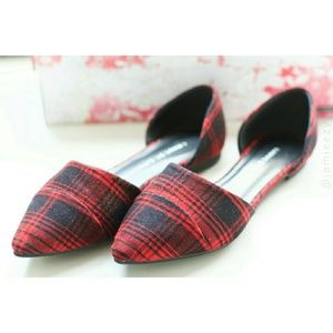 Chinese Laundry | "Easy Does It" D'orsay Flats Chinese Laundry | "Easy Does It" D'orsay Flats