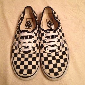 Checker vans shoe