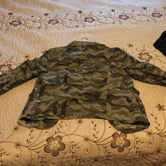Army jacket - Picture 2 of 4