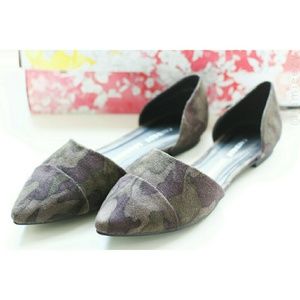 Chinese Laundry | "Easy Does It" D'orsay Flats Chinese Laundry | "Easy Does It" D'orsay Flats