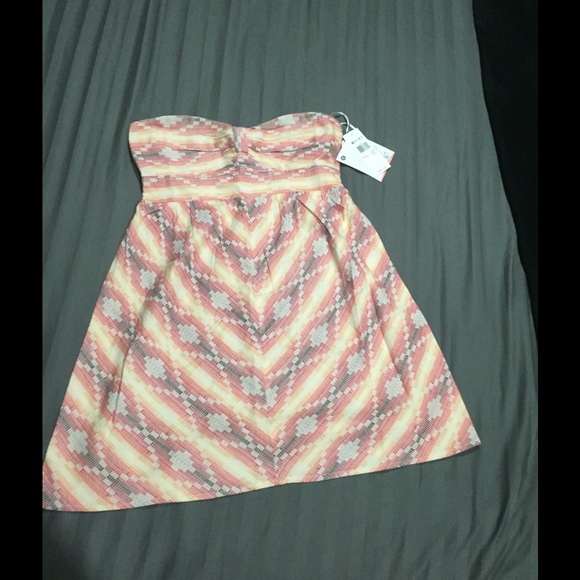Roxy Large Sunburst Dress NWT! - Picture 2 of 3