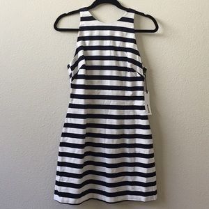 BB Dakota Robinson cutout back dress