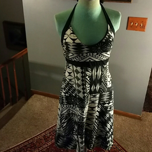 Patagonia Dresses & Skirts - Cute Halter style Dress
