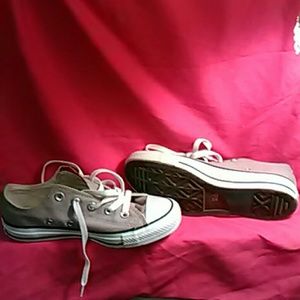 Converse worn once!!