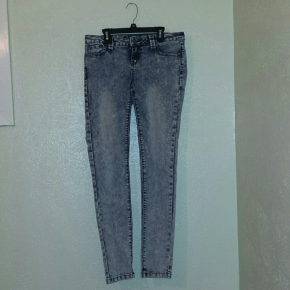 Washed color jeans