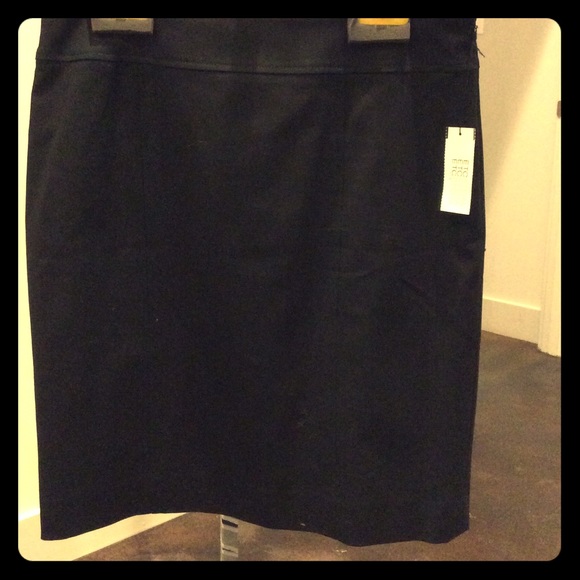 Etcetera black cotton lined seamed skirt