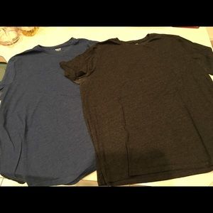 Mossimo 2 shirt Bundle