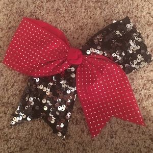 Cheer Bow