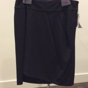 MUST GO!  Etcetera drape front skirt compact knit