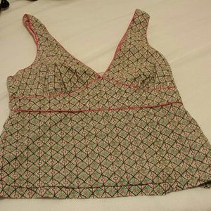 Cotton lightweight top