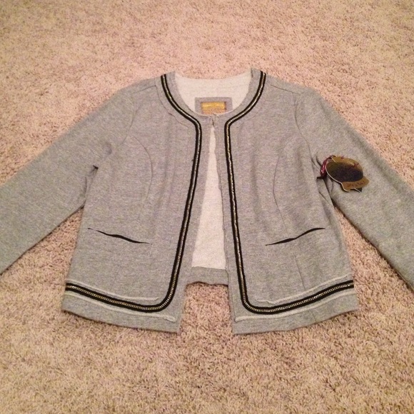 Princess Vera Wang sweater/blazer