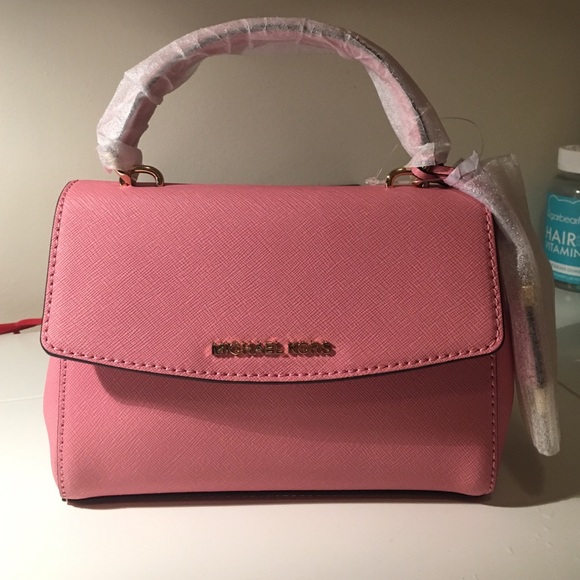 mk ava mini size
