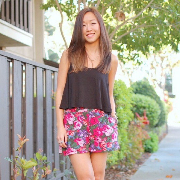 Urban Outfitters Shorts - Like NEW Kimchi Blue bright floral skorts Urban Outfitters Shorts - Like NEW Kimchi Blue bright floral skorts
