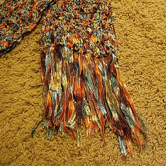 ~Multicolor Scarf~ - Picture 2 of 4