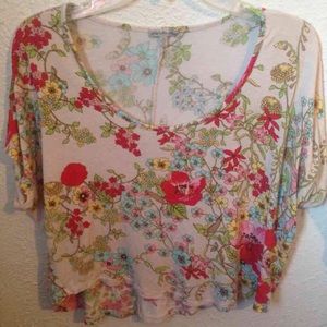 Flower print tshirt