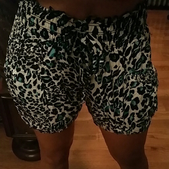 Flirty Print Shorts