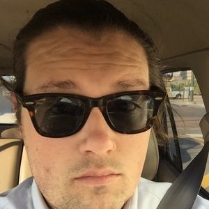 Meet your Posher, Ross