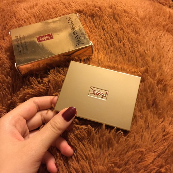 Yves saint Laurent eye shadows palette