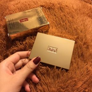 Yves saint Laurent eye shadows palette