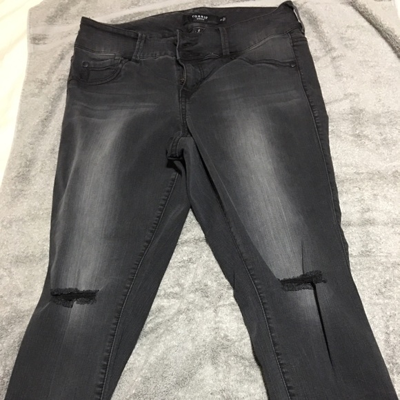 NWOT torrid ankle jeggings size 12