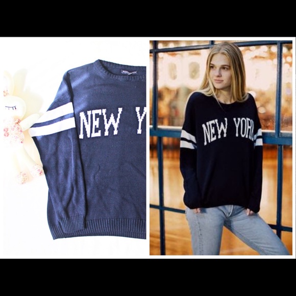 Brandy Melville sweater New York navy blue  NWT