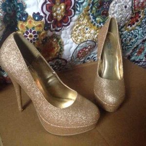 Gold sparkle platform heels