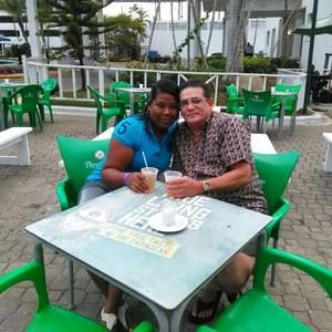 Meet your Posher, Alexandra