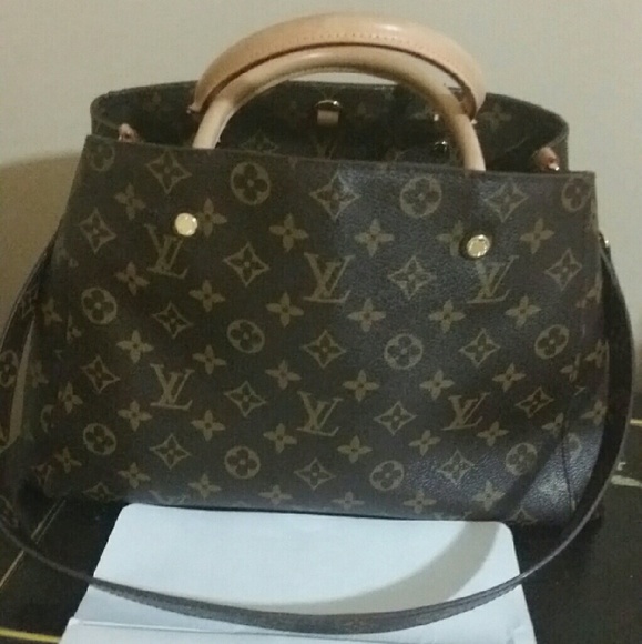 Fashion leather Handbag (No Brand Name bag