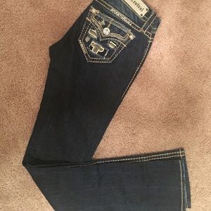 Size 25R Rock Revival Straight leg
