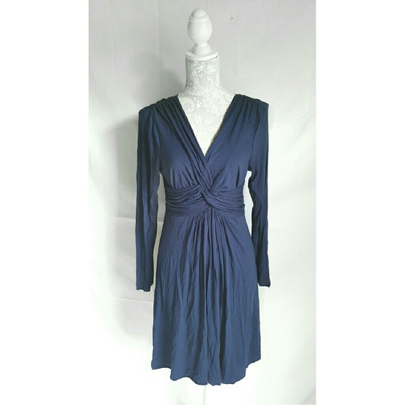 Beautiful long sleeve navy dress size medium