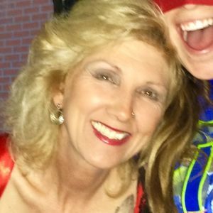 Meet your Posher, Debi