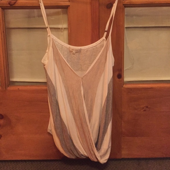 🌈Last chance, moving sale☀️Drapy tank top