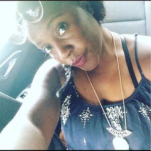 Meet your Posher, Salli