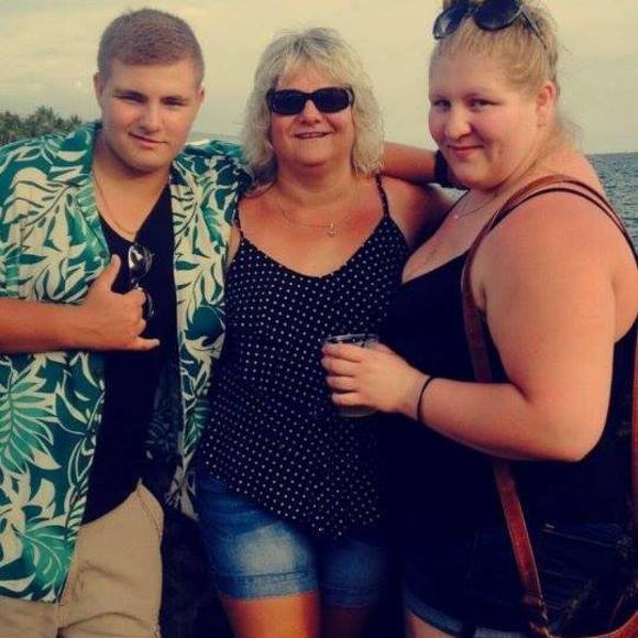 Meet your Posher, Becky - Picture 1 of 1