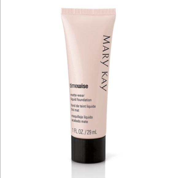 New! TW Matte Foundation in Ivory 6