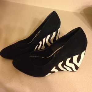 Beverly Feldman zebra wedges