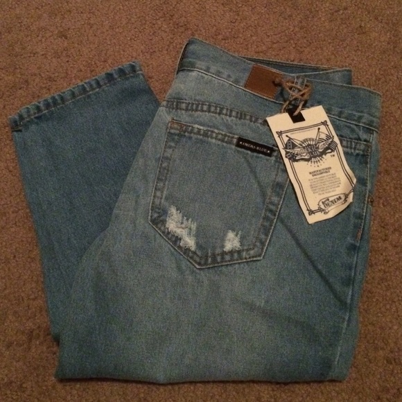 Ripped blue jeans - Picture 3 of 3