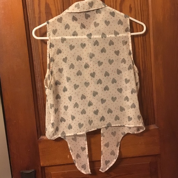 Forever 21 White shirt - Picture 2 of 3