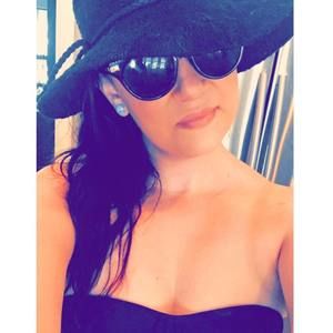 Meet your Posher, Aimee