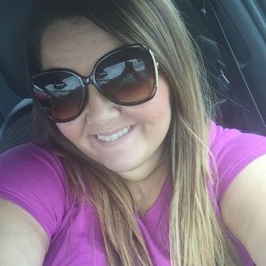 Meet your Posher, Tiffany