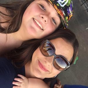 Meet your Posher, Danielle